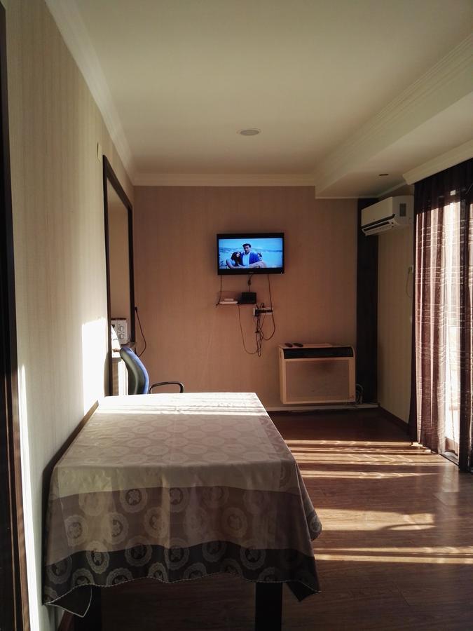 Apartment Agmashenebeli 99 코불레티 외부 사진